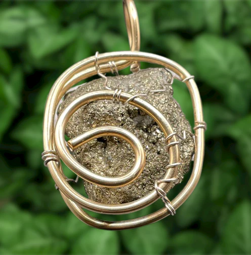 Custom Non Tarnishing Silver Plated Wire Wrapped Money Attraction Pyrite Necklace - Image 2